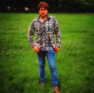 Meet your Posher, Adam